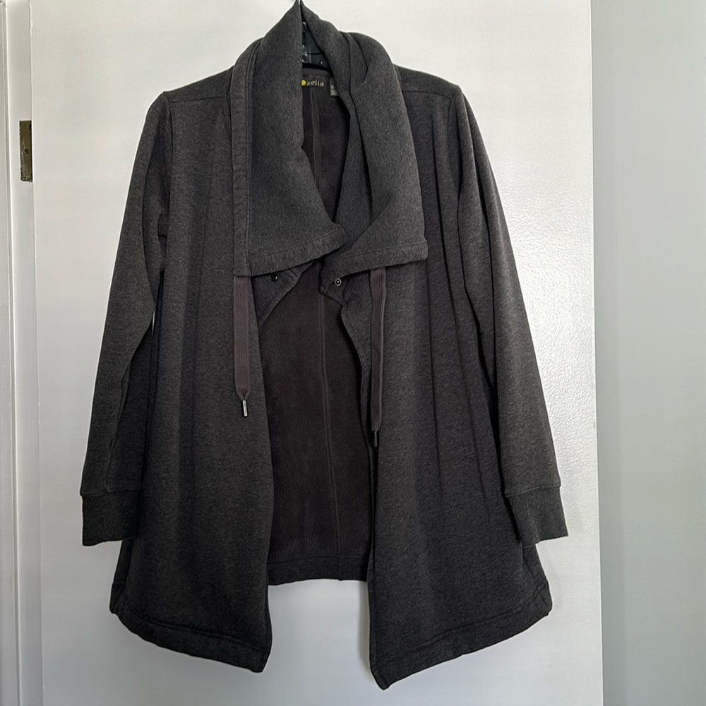 Heather grey wrap sweatshirt by Zella size small